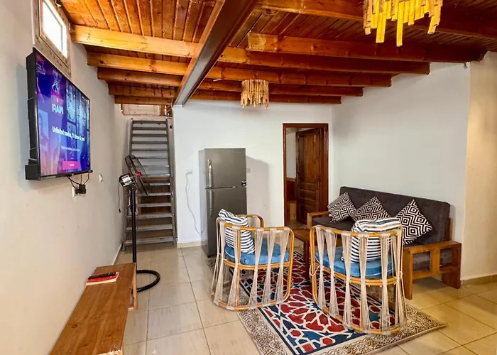 Tatil Evi 4 Bedrooms In Lighthouse 2 Separate