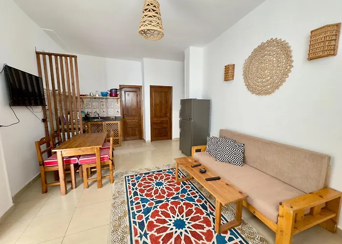 4 Bedrooms In Lighthouse 2 Separate *